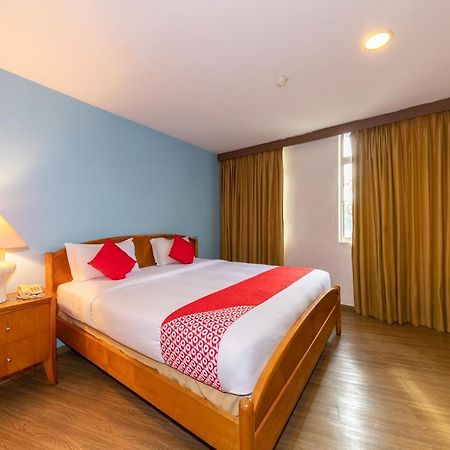 Oyo 430 Oak Valley Boutique Hotel Johor Bahru Buitenkant foto