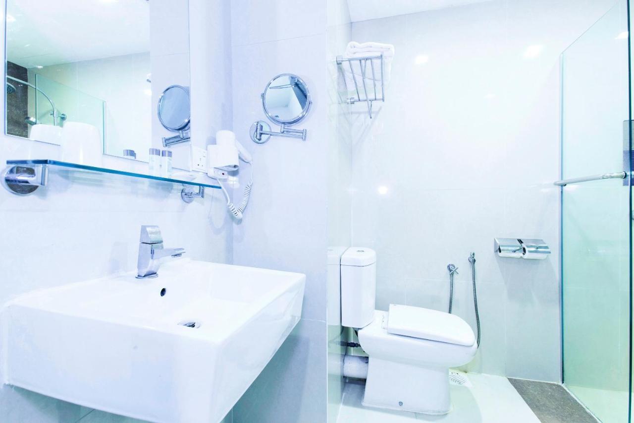 Oyo 430 Oak Valley Boutique Hotel Johor Bahru Buitenkant foto