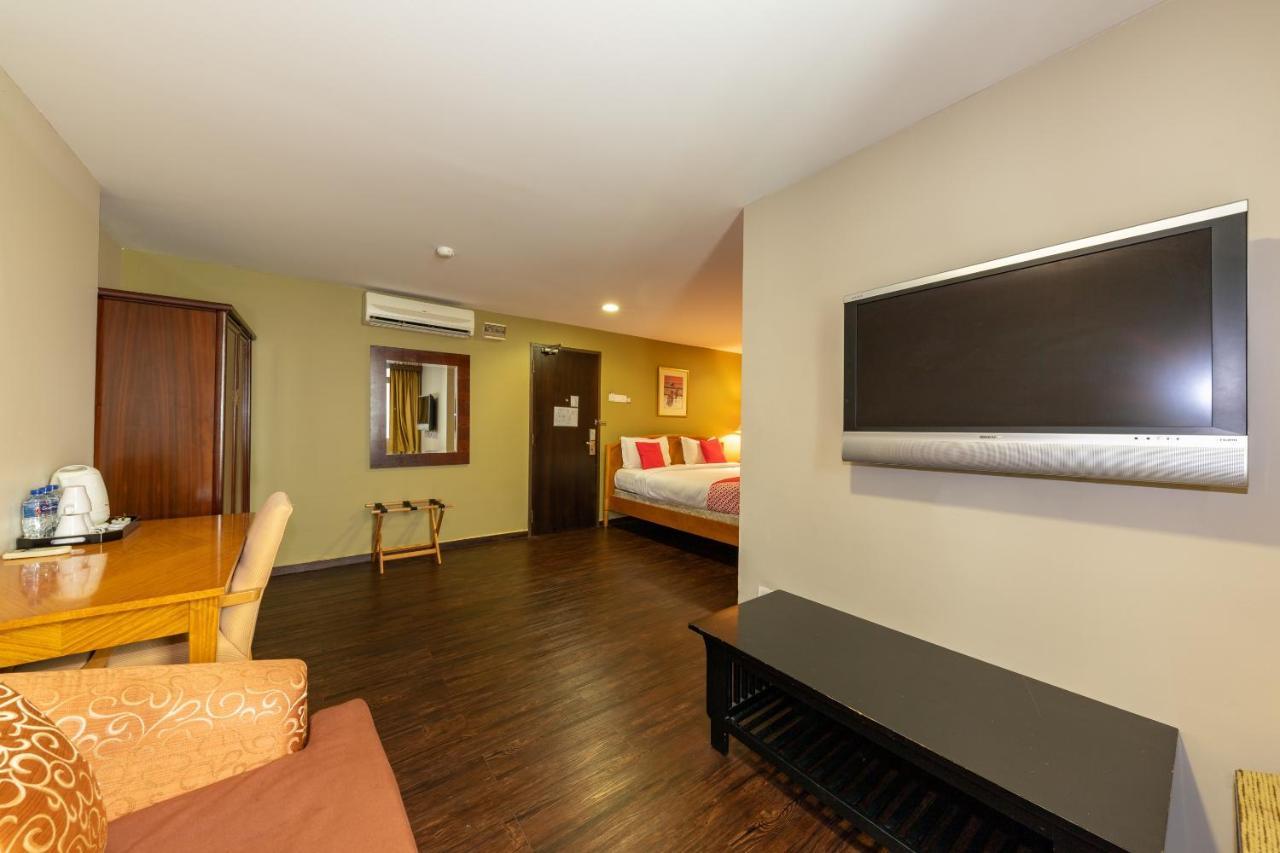 Oyo 430 Oak Valley Boutique Hotel Johor Bahru Buitenkant foto